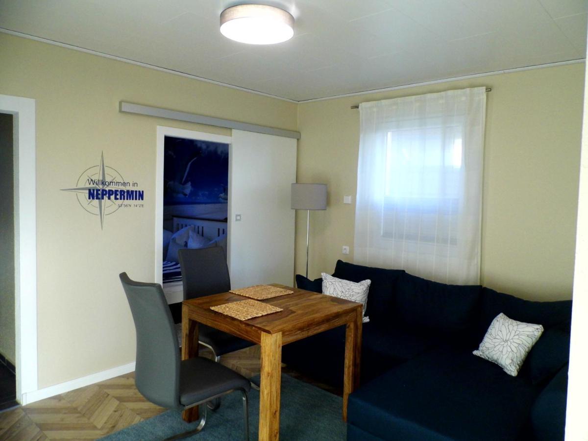 Ferienwohnung Seerose Neppermin Kültér fotó