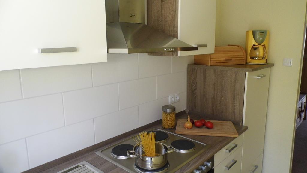 Ferienwohnung Seerose Neppermin Kültér fotó