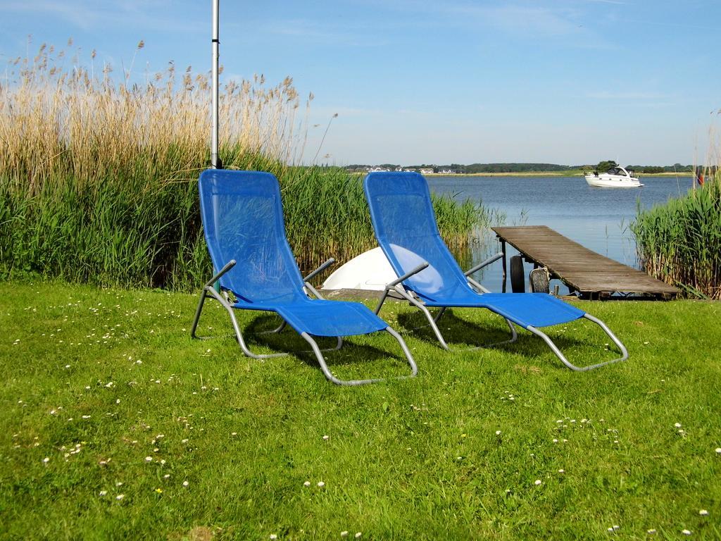 Ferienwohnung Seerose Neppermin Kültér fotó